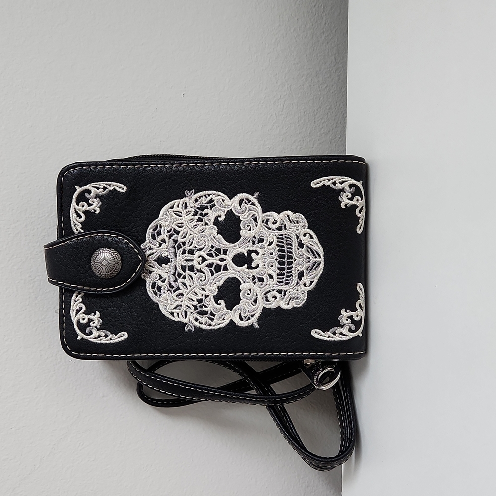 NWOT AMERICAN BLIG EMBROIDERED SUGAR SKULL MINI CROSSBODY